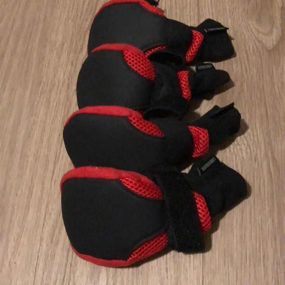 Lonsuneer Dog Foot Protectors & A Harness Size Medium